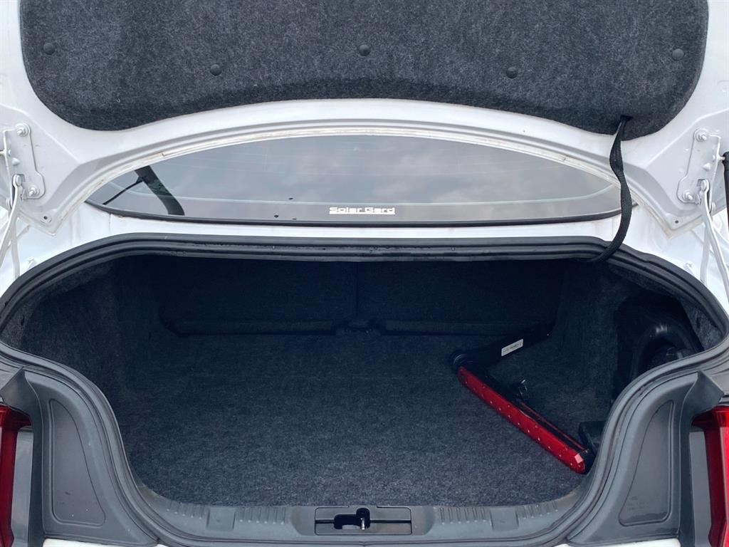 Ford Mustang - Vista 6