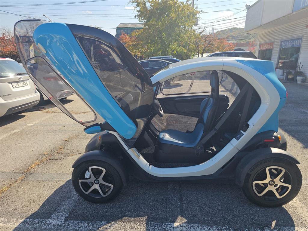 SAMSUNG Twizy - Vista 5