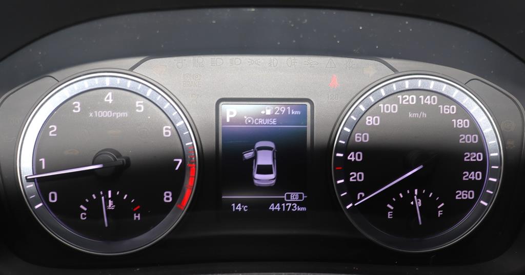 HYUNDAI Sonata 2019 Gris - Importación desde Corea - HF Imports Iquique - Foto 13