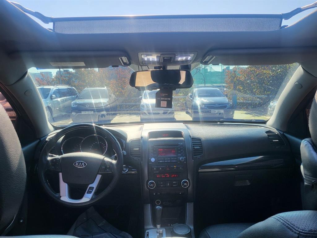 KIA Sorento - Vista 6