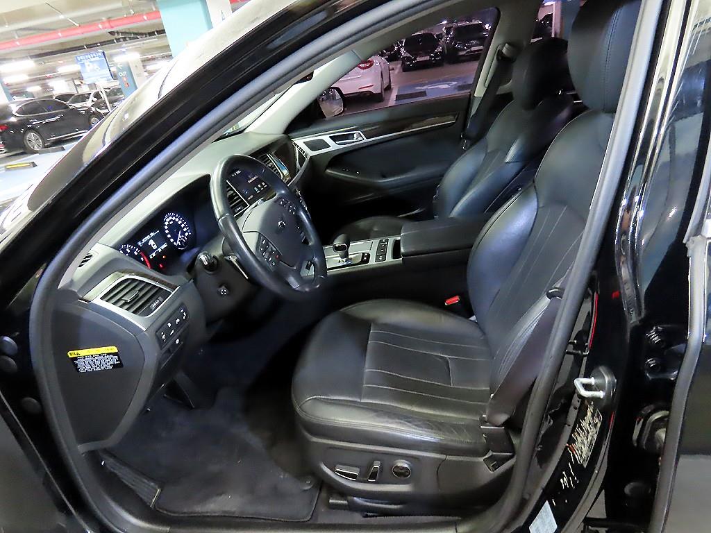 Genesis G80 - Vista 6