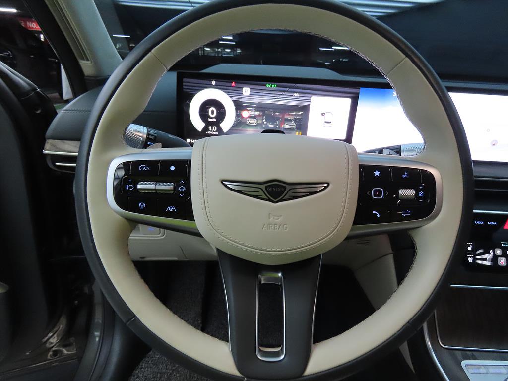 Genesis GV80 - Vista 8