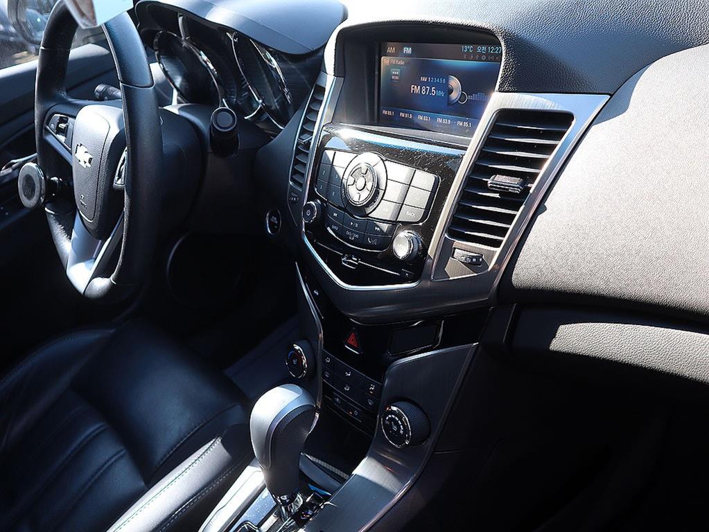 Chevrolet Cruise - Vista 11