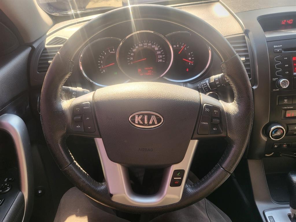 KIA Sorento - Vista 11