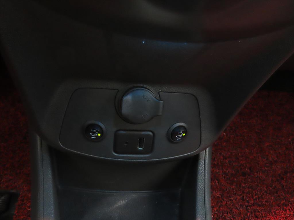 Chevrolet Spark - Vista 12