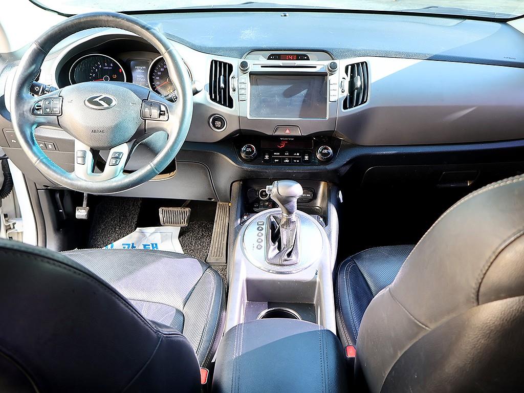 KIA Sportage - Vista 9