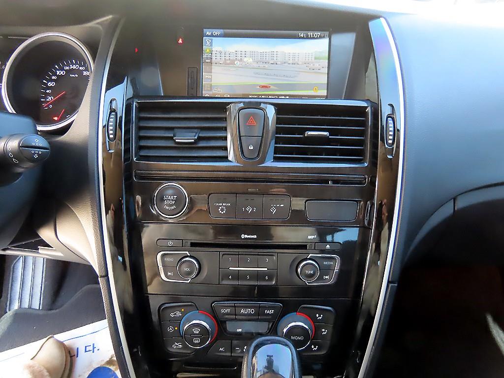 SAMSUNG SM7 - Vista 12