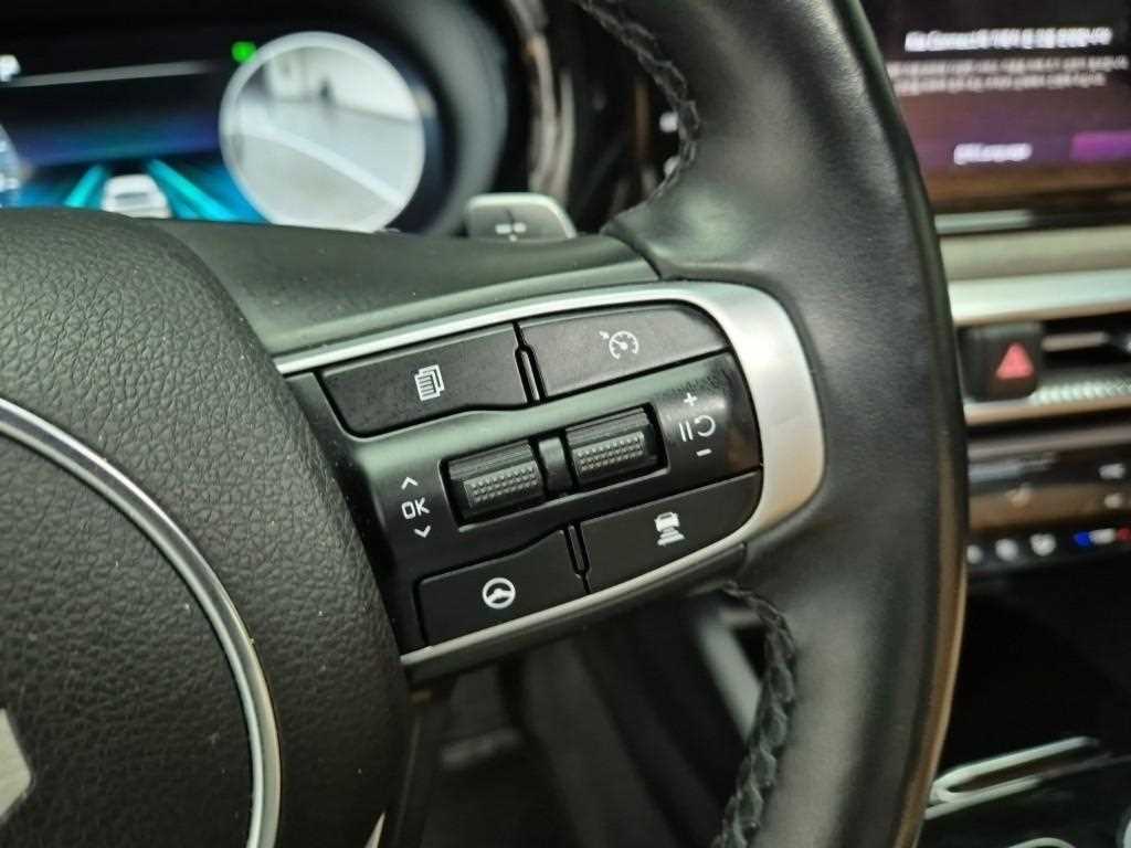 KIA K5 2022 Negro - Importación desde Corea - HF Imports Iquique - Foto 17