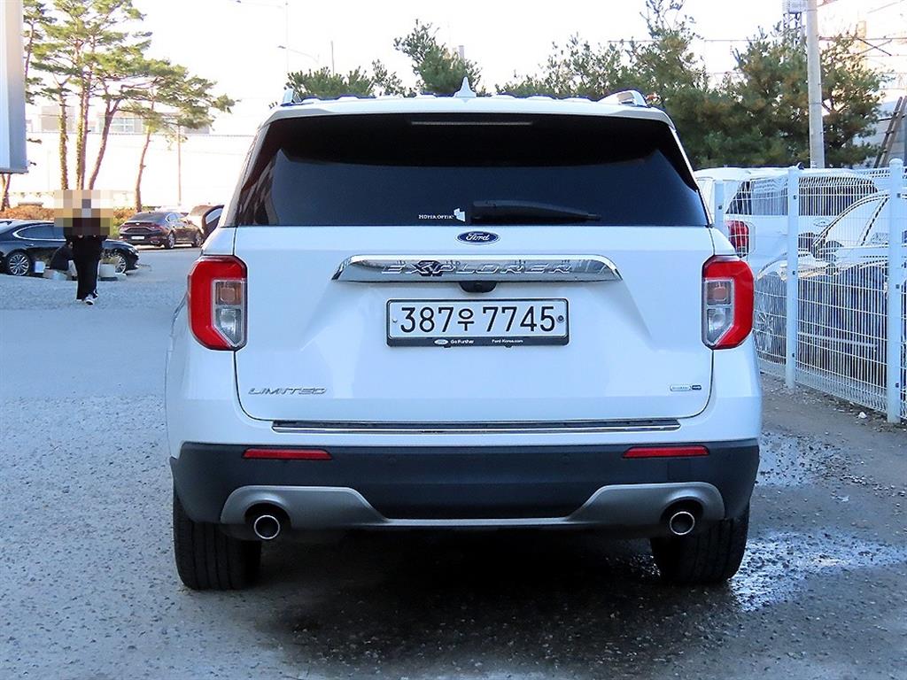 Ford Explorer - Vista 4