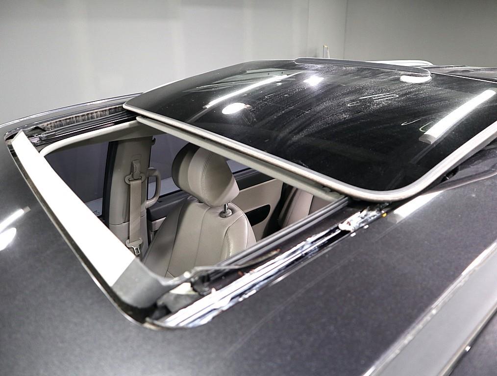 KIA Carnival - Vista 7