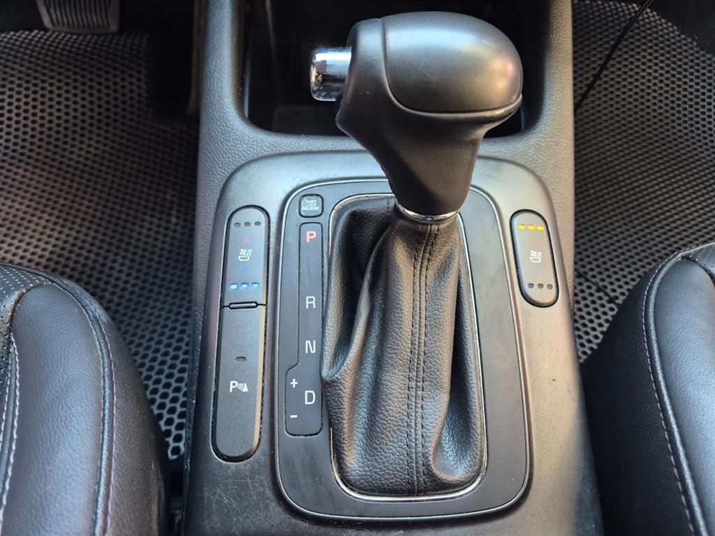 KIA K3 2014 Blanco - Importación desde Corea - HF Imports Iquique - Foto 14