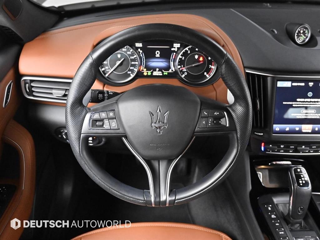 Maserati Levante - Vista 12
