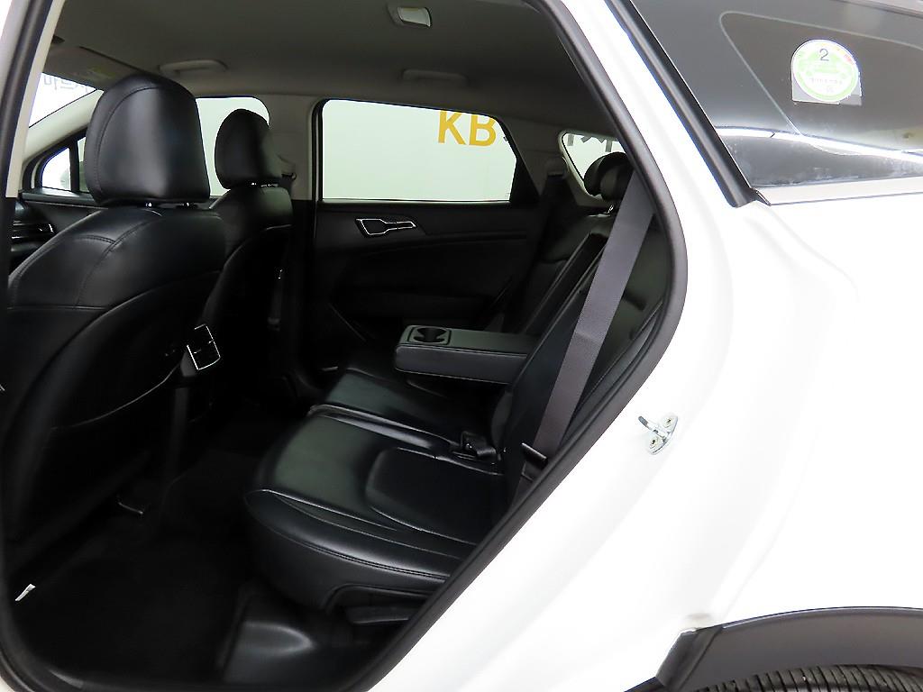 KIA Sportage - Vista 6