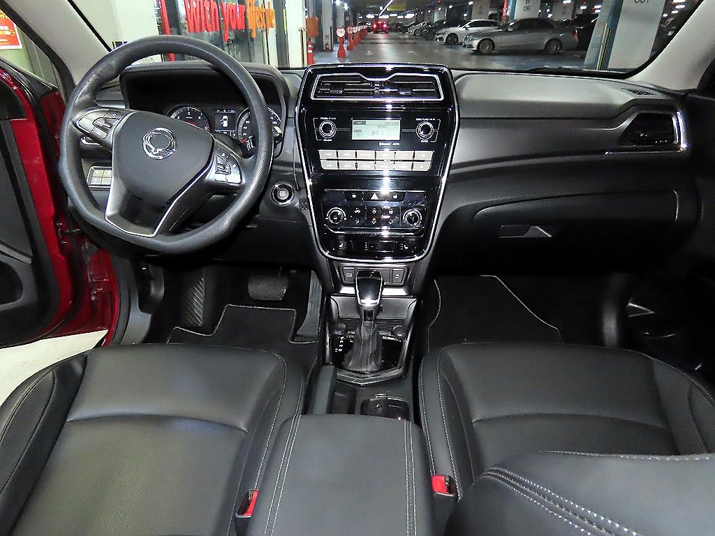 Ssangyong Tivoli - Vista 10