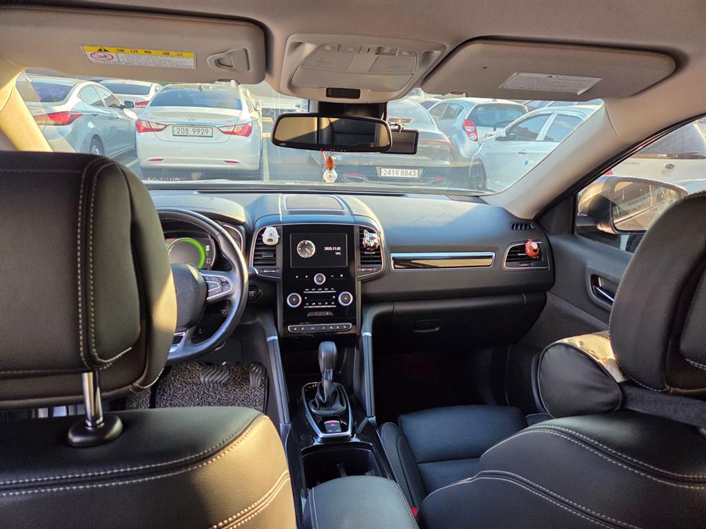 SAMSUNG QM6 - Vista 11