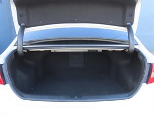 HYUNDAI Sonata - Vista 10