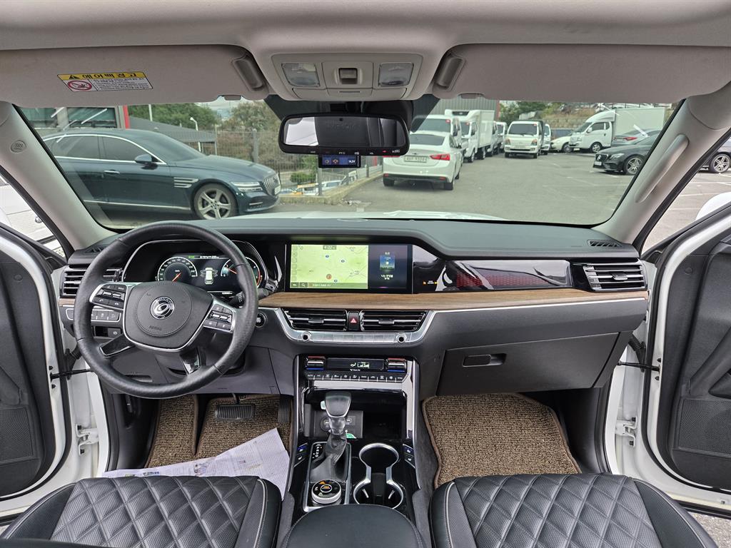 KIA Mohave - Vista 11