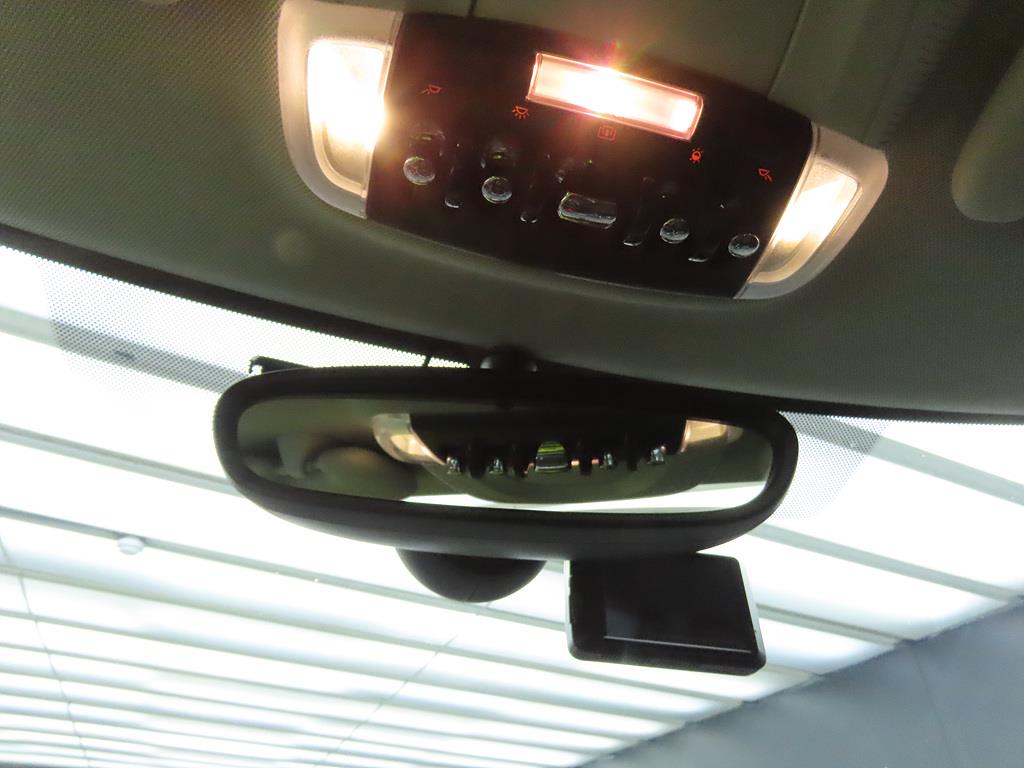 Mini Clubman - Vista 12