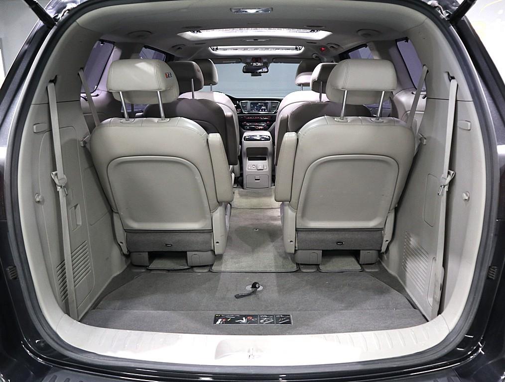 KIA Carnival 2019 Gris - Importación desde Corea - HF Imports Iquique - Foto 19