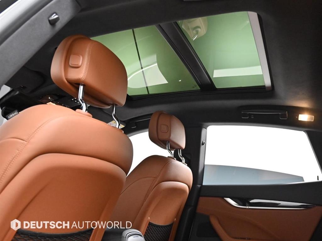 Maserati Levante 2022 Blanco - Importación desde Corea - HF Imports Iquique - Foto 17