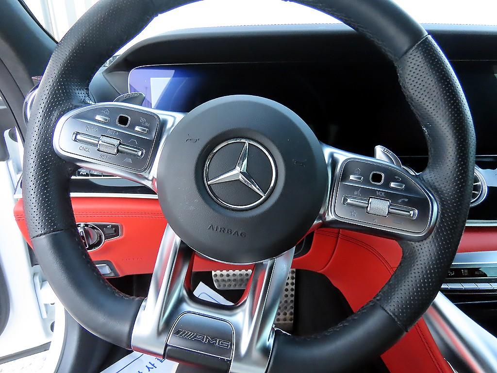 Mercedes Benz AMG GT - Vista 8