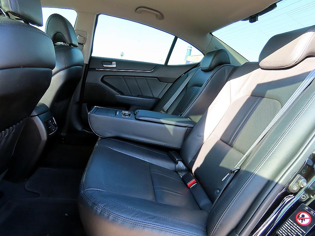 KIA K7 - Vista 6
