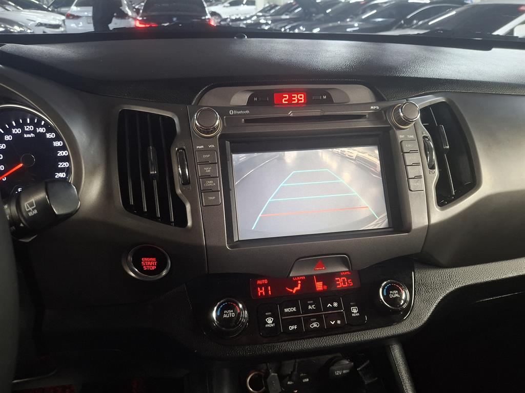 KIA Sportage - Vista 9