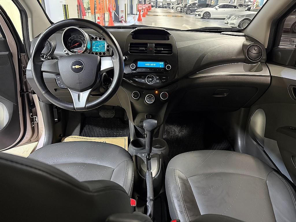 Chevrolet Spark - Vista 6