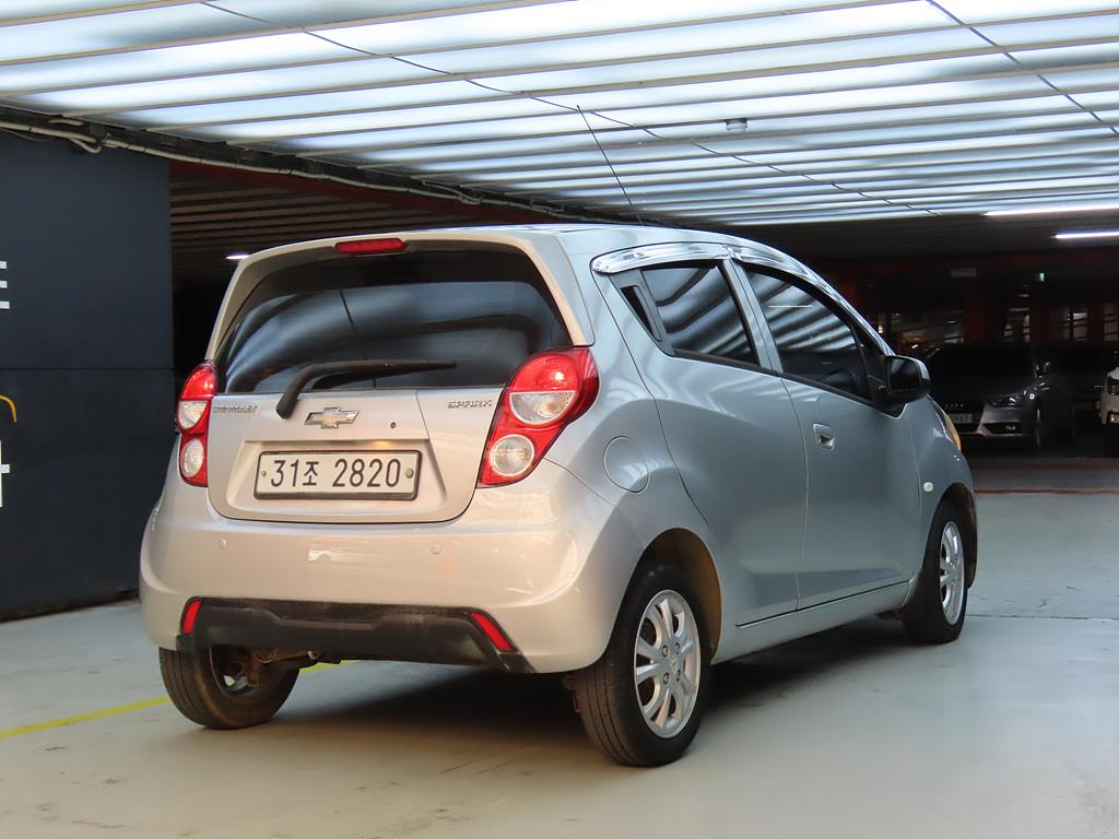 Chevrolet Spark - Vista 4