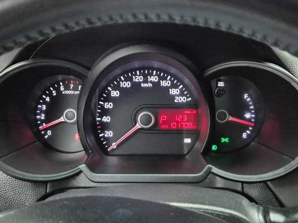 KIA Morning - Vista 6