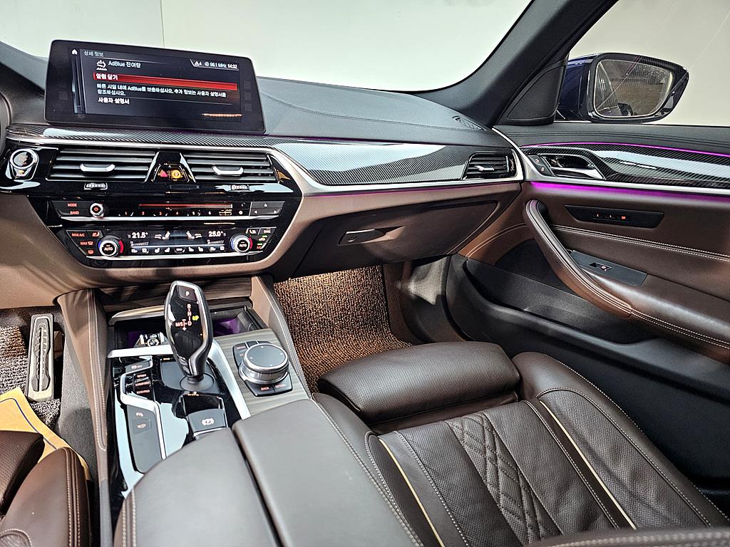 BMW 5 Series - Vista 10