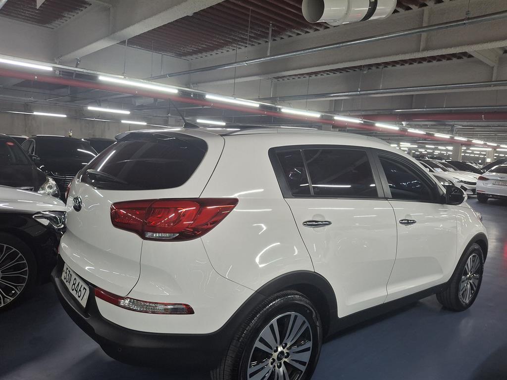 KIA Sportage - Vista 4