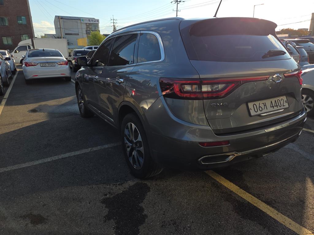 SAMSUNG QM6 - Vista 4