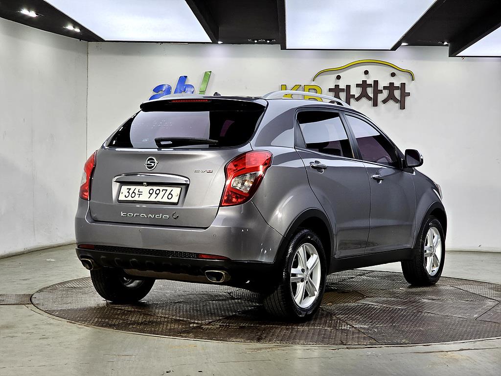 Ssangyong Korando - Vista 4