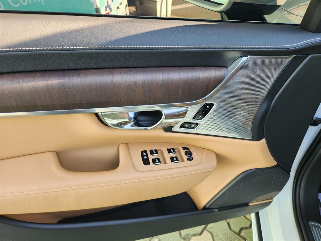 Volvo S90 - Vista 11