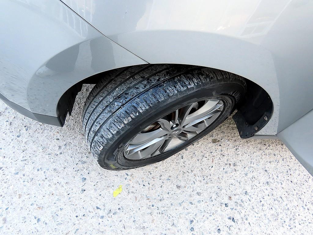 HYUNDAI Tucson 2015 Gris - Importación desde Corea - HF Imports Iquique - Foto 18