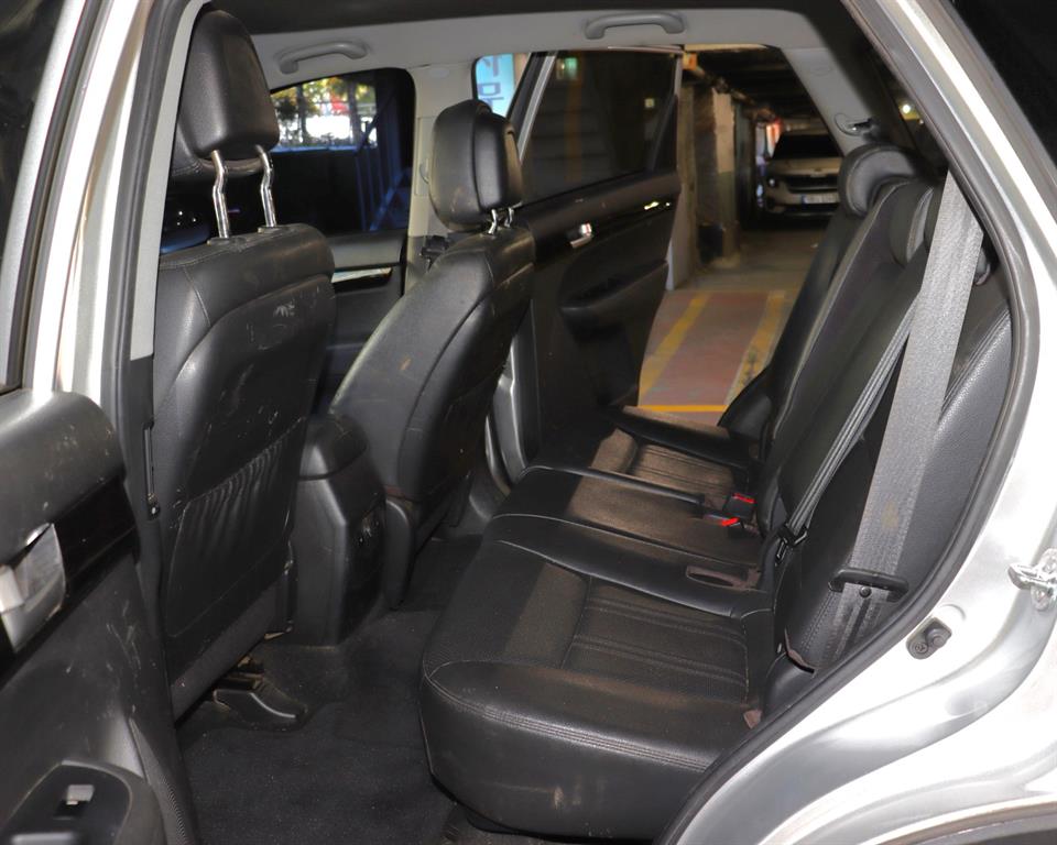 KIA Sorento 2012 Gris - Importación desde Corea - HF Imports Iquique - Foto 10
