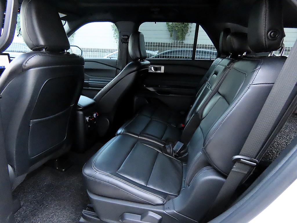 Ford Explorer - Vista 6