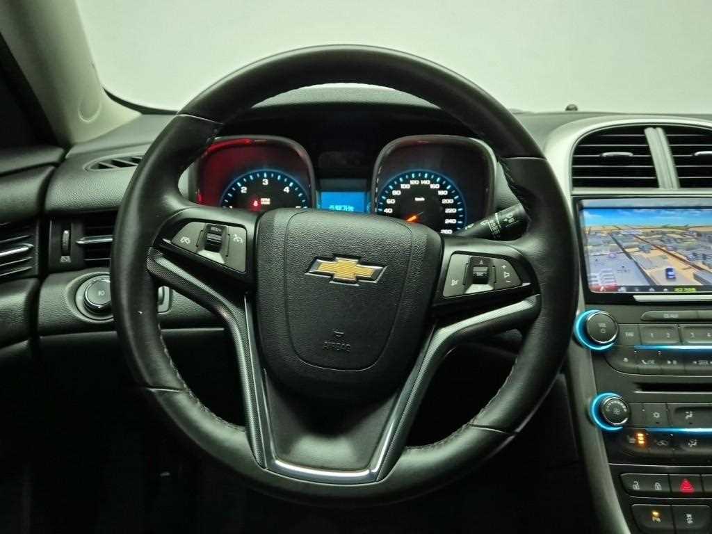 Chevrolet Malibu - Vista 9