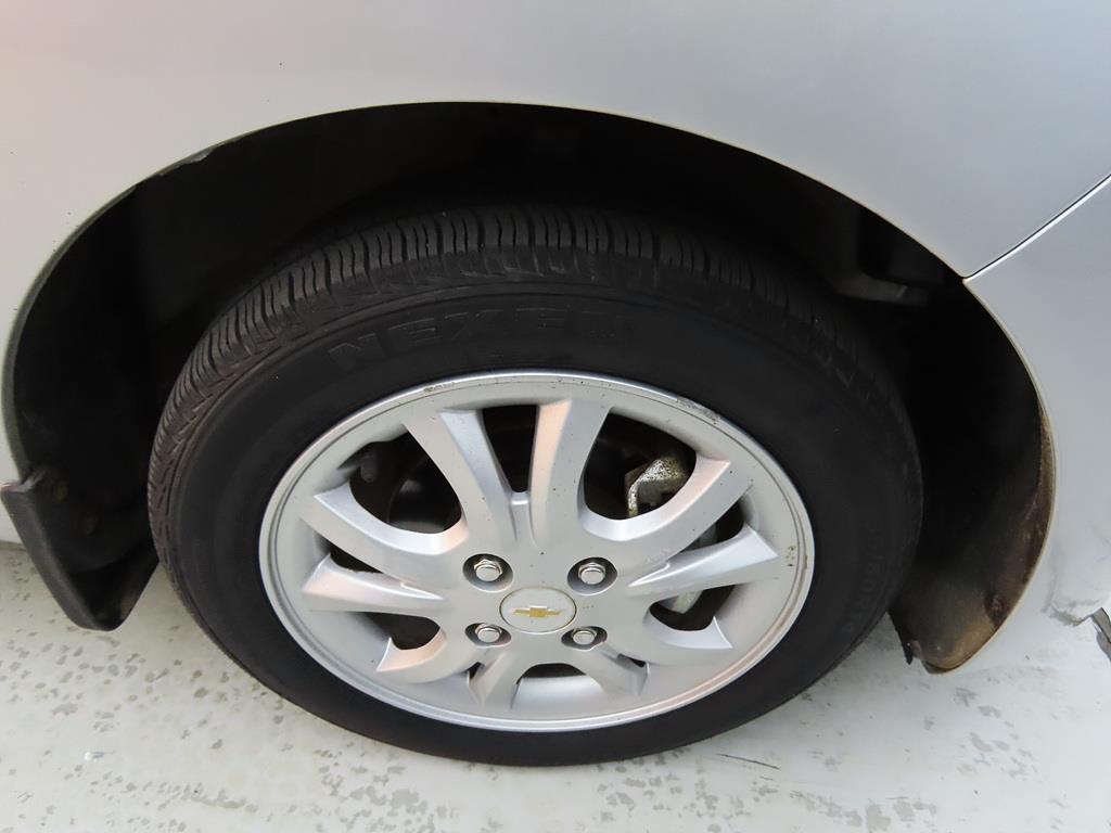 Chevrolet Spark 2014 Plateado - Importación desde Corea - HF Imports Iquique - Foto 17