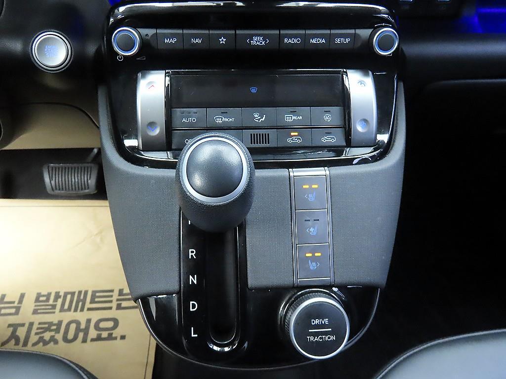 HYUNDAI Casper - Vista 10