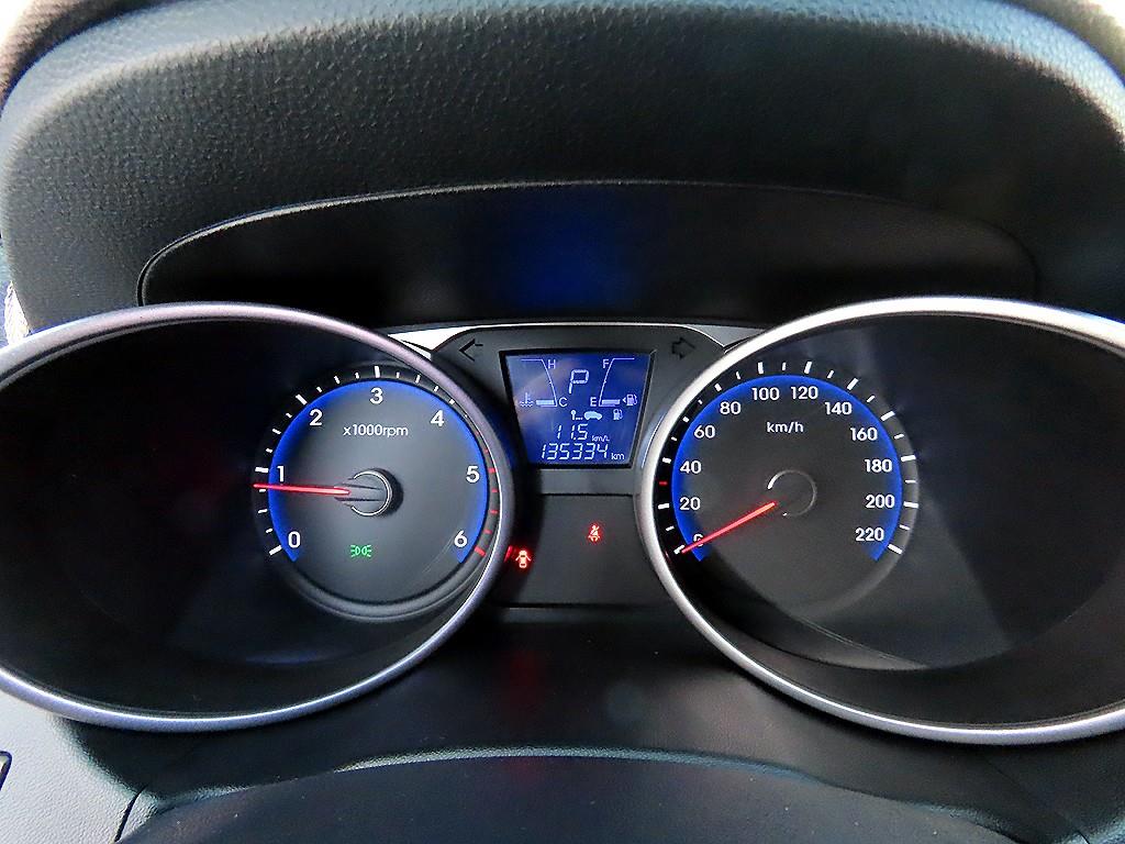 HYUNDAI Tucson - Vista 9