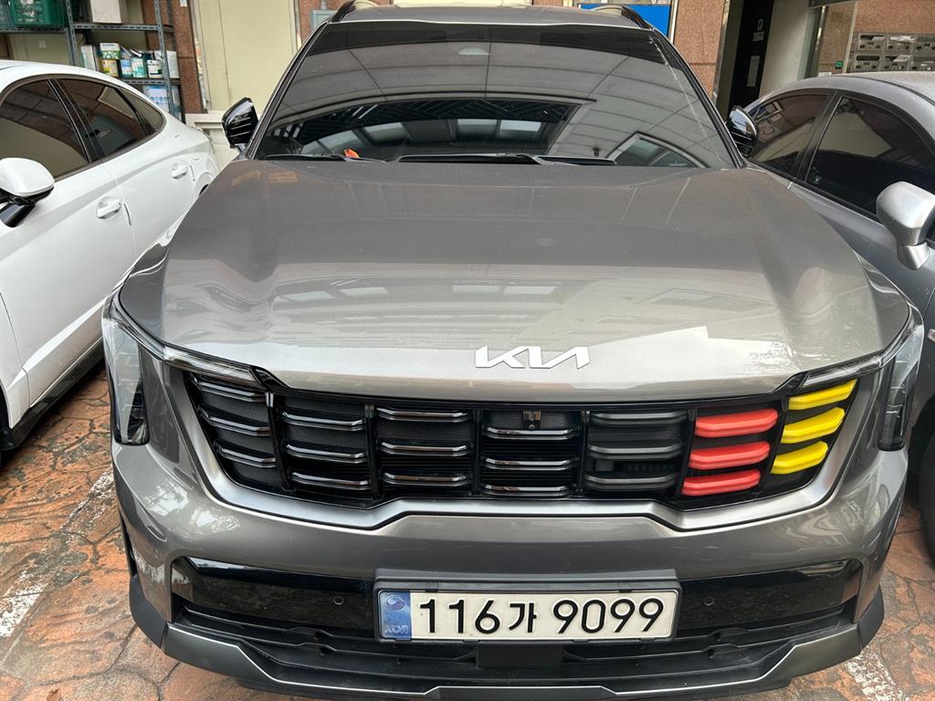 KIA Sorento 2024 Gris - Importación desde Corea - HF Imports Iquique - Foto 1