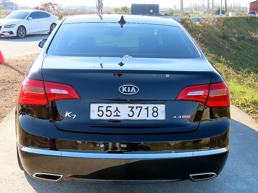 KIA K7 - Vista 4