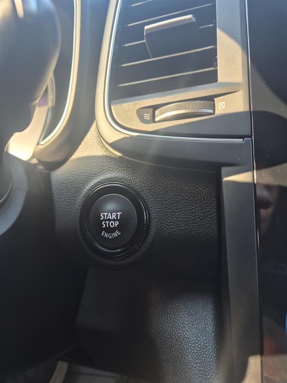 SAMSUNG QM6 - Vista 11