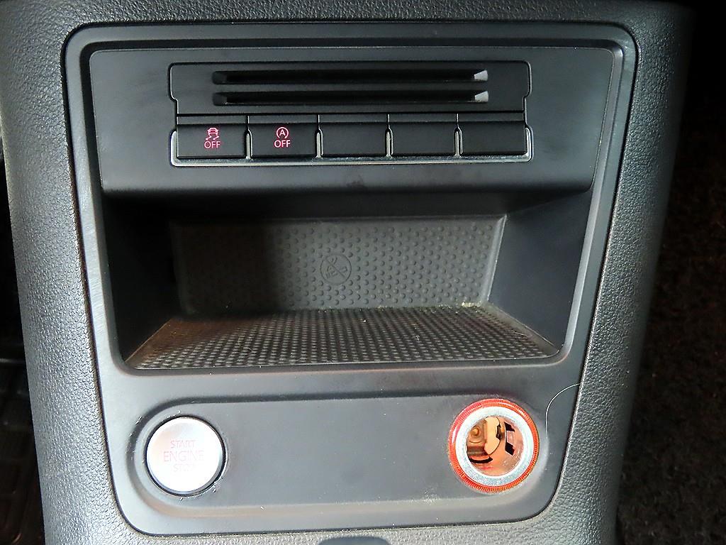 Volkswagen Tiguan 2016 Gris - Importación desde Corea - HF Imports Iquique - Foto 13