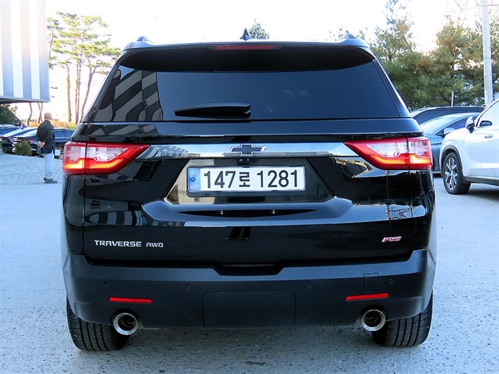 Chevrolet Travers - Vista 4