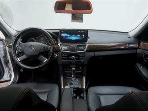 Mercedes Benz E class - Vista 10