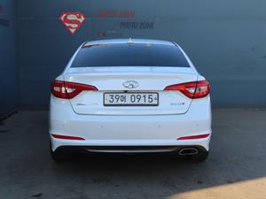 HYUNDAI Sonata - Vista 8