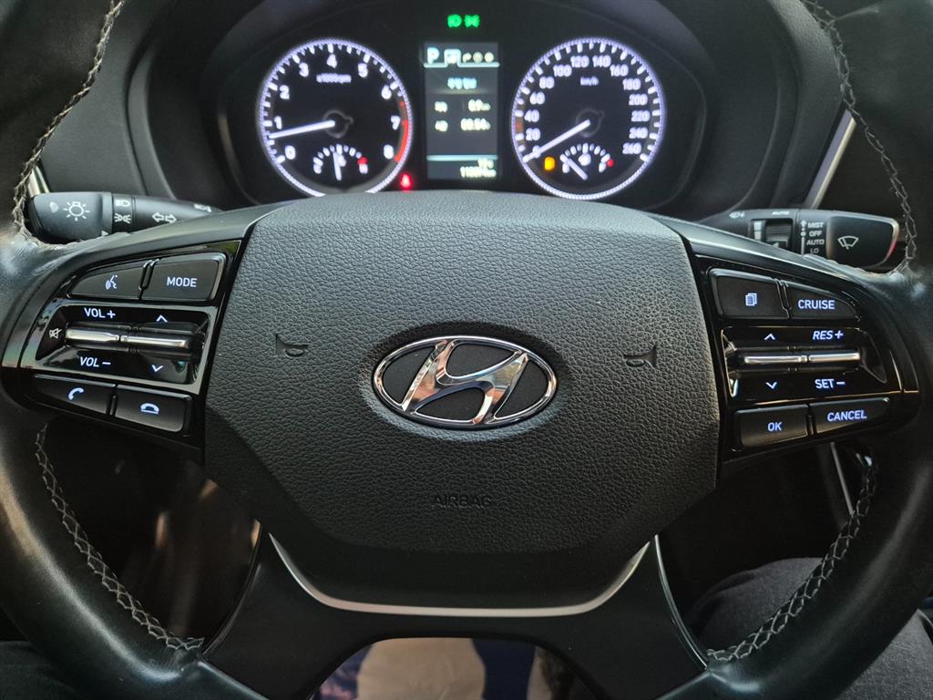 HYUNDAI Grandeur - Vista 11